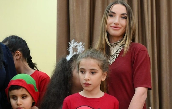 Alyona Əliyeva 5 nömrəli xüsusi internat məktəbindən paylaşım edib