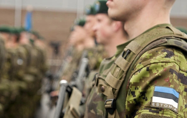 Estoniya orduda xidmət müddətini artırdı
