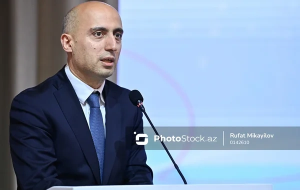 Nə qədər müəllim 1300 manat maaş alır? - Nazir rəqəmləri AÇIQLADI