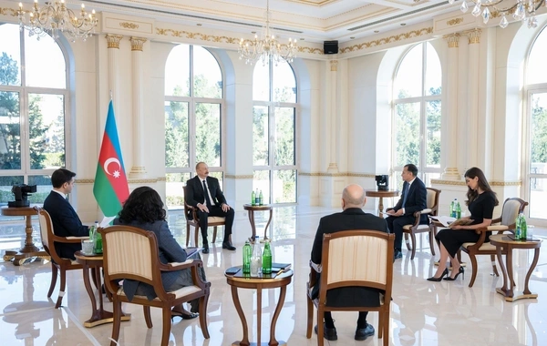 Moldova mediası Prezident İlham Əliyevin yerli telekanallara verdiyi müsahibəsini işıqlandırıb