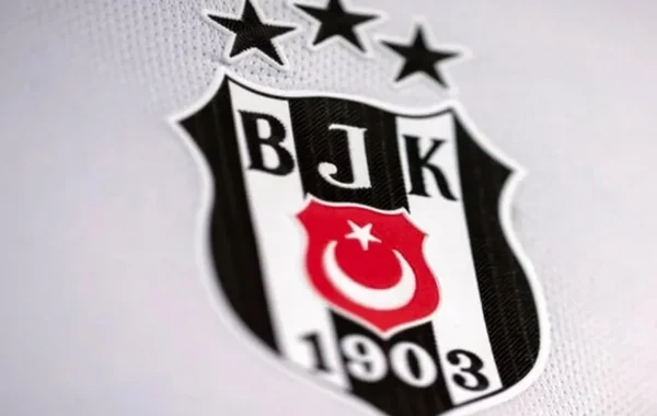 "Beşiktaş" Braziliya millisinin üzvü üçün hərəkətə keçdi - FOTO