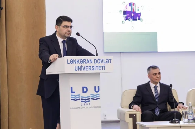 SOCAR nümayəndələrinin iştirakı ilə Lənkəranda Dövlət Universitetində seminar keçirilib - FOTO