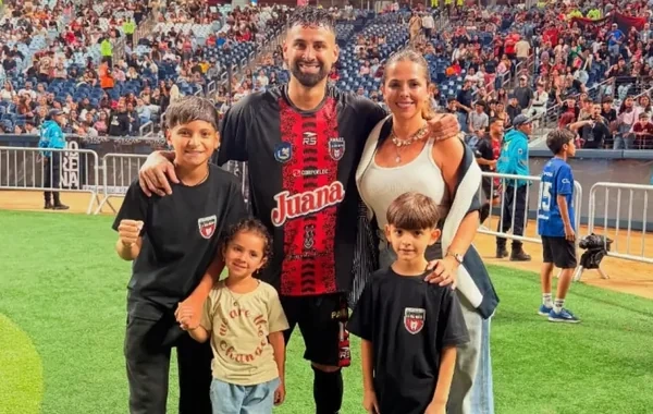 Venesuelada zəlzələ zamanı argentinalı futbolçunun ailəsi həlak olub