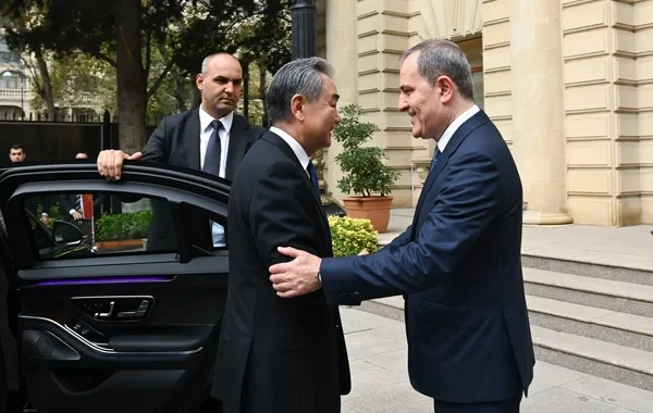 Ceyhun Bayramov çinli həmkarı ilə nələri müzakirə etdi? - Foto