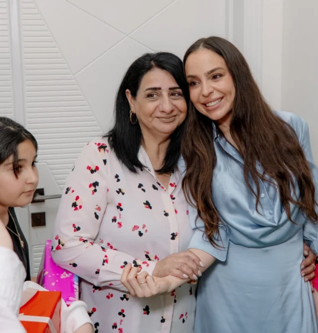 Leyla Əliyeva və Alyona Əliyeva Sosial Reabilitasiya Mərkəzini ziyarət ediblər - FOTO