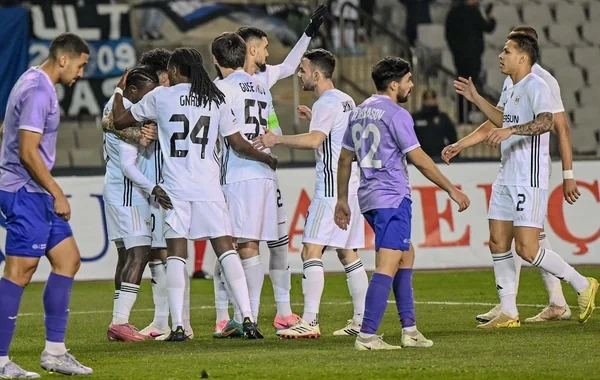 "Qarabağ" "Neftçi"nin rekorduna şərik olub