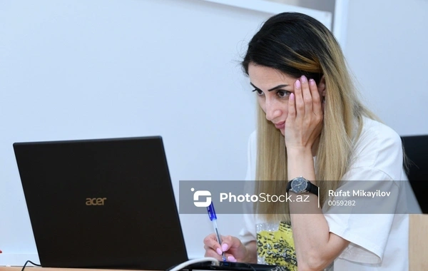 Dövlət qulluğu vəzifələri üzrə imtahanlara qeydiyyat başladı