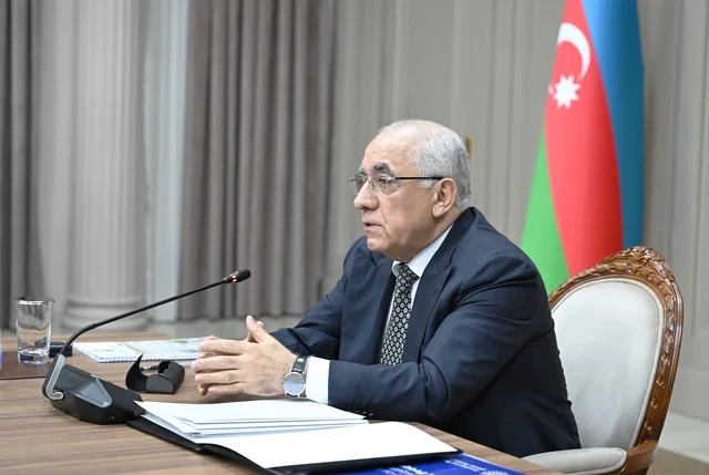 İqtisadi Şuranın iclası keçirilib - FOTO