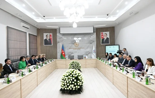 Azərbaycan Həmkarlar İttifaqları Konfederasiyası və Ombudsman Aparatı arasında Əməkdaşlıq Memorandumu imzalanıb