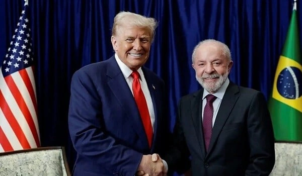 Tramp Braziliya lideri ilə qapalı görüş keçirdi