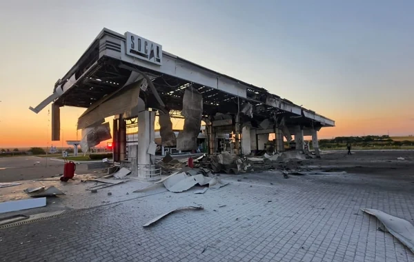 SOCAR-ın Nikolayev vilayətindəki yanacaqdoldurma məntəqəsinə dron zərbəsi endirilib - FOTO