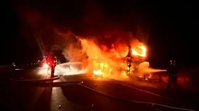 Türkiyədə dəhşətli avtobus qəzası: Səkkiz ölü, 33 yaralı - FOTO - VİDEO