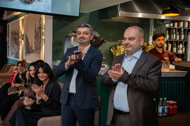 "LaLiga Dining & Lounge" "Musabəyov" parkında şəbəkənin ilk "park-side" məkanını açdı - FOTO