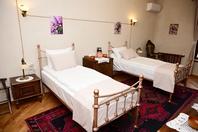 Prezident İlham Əliyev Şuşada "Yasəmən" hotelinin yeni korpusları ilə tanış olub - FOTO