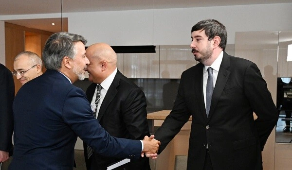 Heydər Əliyev də Davos forumunda iştirak edir - Foto