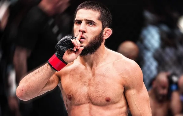 UFC çempionu İslam Maxaçev İtaliyada qarət olunub