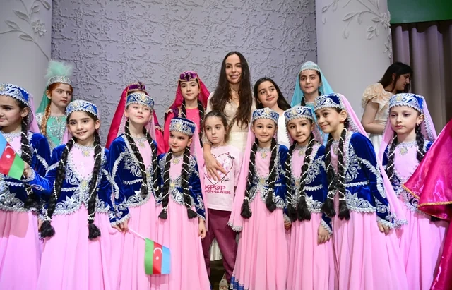 Leyla Əliyeva və Alyona Əliyeva Müstəqillik Gününə həsr olunmuş konserti izləyiblər - FOTO