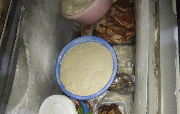 Suraxanıda satılan qutabda at əti aşkarlandı