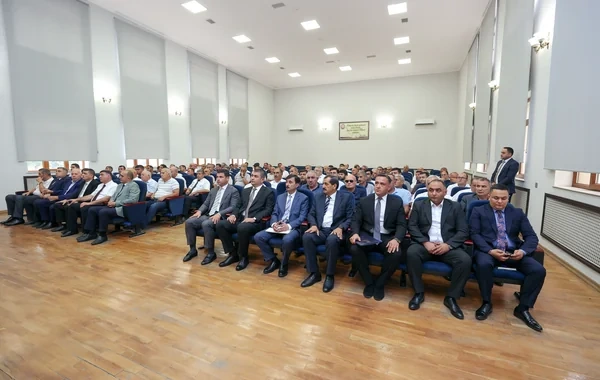 Sahibkarlarla növbəti görüş Kürdəmir rayonunda təşkil olunub - FOTO