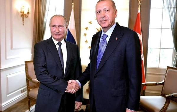 Ərdoğanla Putin Aşqabadda Ukrayna münaqişəsi ətrafında müzakirələr apara bilərlər