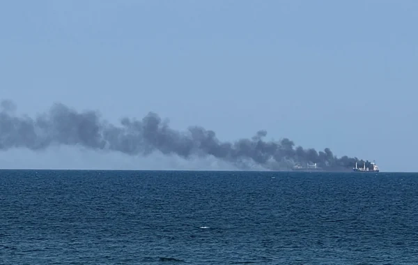 Hörmüz boğazında tanker partladı