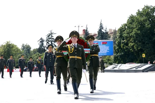 Kərim Vəliyev belaruslu həmkarı ilə regional təhlükəsizliyi müzakirə edib