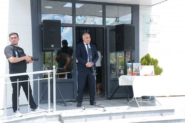 Kəlbəcərdə tək məzun üçün "Son zəng" keçirildi - FOTO