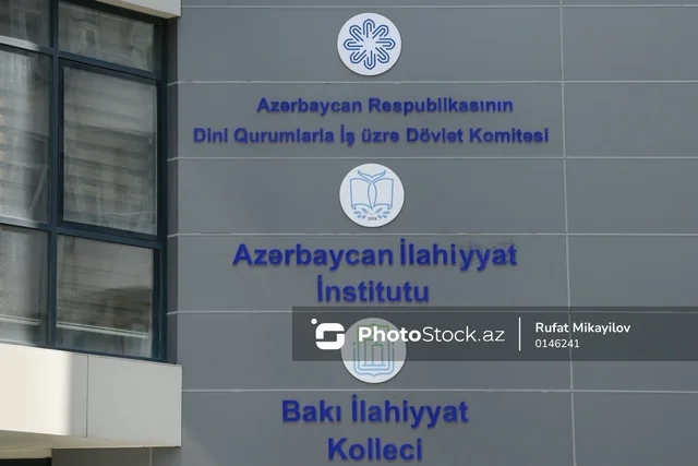 Azərbaycan İlahiyyat İnstitutu və Bakı İlahiyyat Kollecində "Məzun günü" keçirilib - FOTO