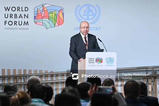 WUF13-ün ilk günündə nazirlər səviyyəsində görüş təşkil edilib - FOTO