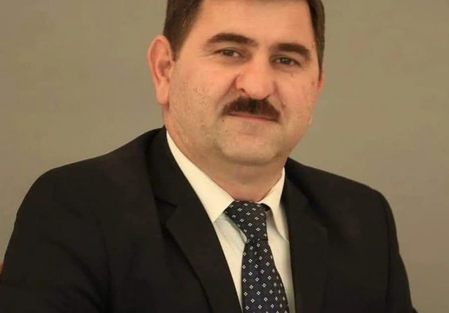 "İmtahanlardan qabaq abituriyentlərə xəbərdarlıq SMS-i göndərilməlidir": Təhsildə texnoloji fırıldaqçılığın qarşısını necə almaq olar?