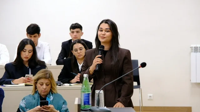 Əlaqələndirmə Qərargahının İşçi Qrupunun üzvləri Qarabağ Universitetində tələbələrlə görüş keçirib - Foto