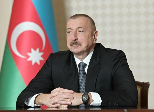 Prezident Davosda Konnor Teski ilə görüşdü