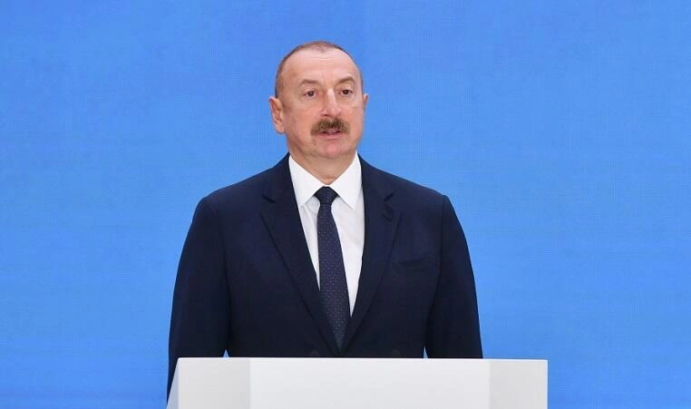 Əliyevlə Koşta mətbuata bəyanatlarla çıxış etdilər
