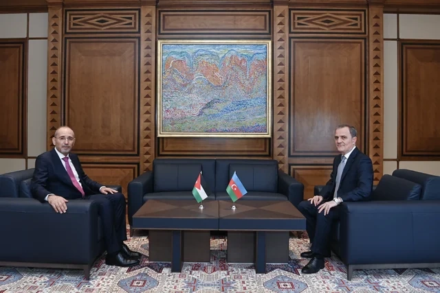 Azərbaycan və İordaniya XİN başçıları nələri müzakirə ediblər? - Mühüm sənəd imzalandı - FOTO