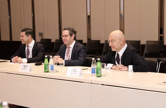 SOCAR prezidenti "Apollo Global Management"in icraçı direktoru ilə görüşüb - FOTO