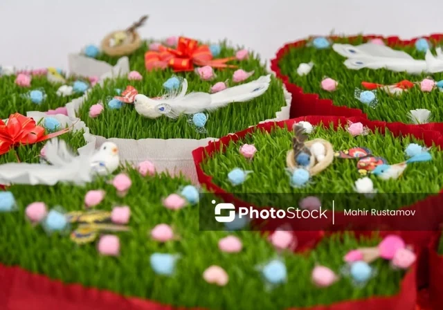 Novruz süfrələri üçün kənd qoxusu: Yarmarkada qiymət fərqi - REPORTAJ
