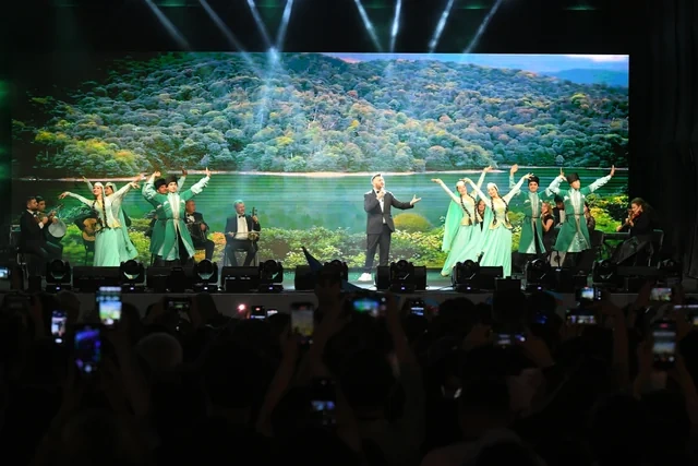 Bakıda Milli Qurtuluş Gününə həsr olunan bayram konserti keçirilib - VİDEO