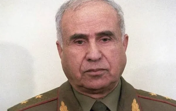 Kərim Kərimovun yaşadığı binaya xatirə lövhəsi vurulacaq