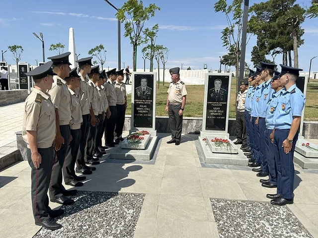 Azərbaycanın Milli Qəhrəmanlarının xatirəsi yad edilib - FOTO