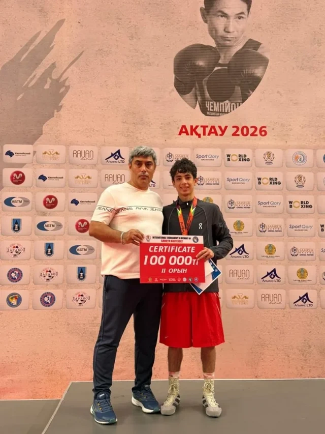 Azərbaycan boksçuları Qazaxıstanda keçirilən turnirdə üç medal qazandılar - Foto
