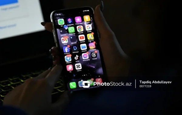 "Facebook" və "Instagram"da lent problemi: "Meta"ya qarşı maliyyə təzyiqi artırıldı
