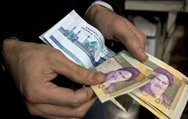 İran hökuməti vətəndaşlara yardım edəcək: Ayda 20 dollar
