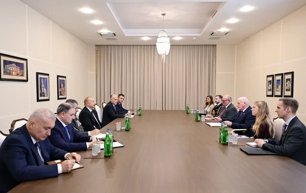 İlham Əliyev Birləşmiş Krallığın müdafiə üzrə dövlət nazirini qəbul edib - FOTO