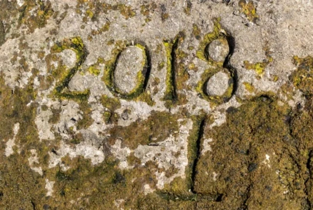 Avropada ANOMAL İSTİLƏR: Elba çayında "aclıq daşları" üzə çıxdı - FOTO