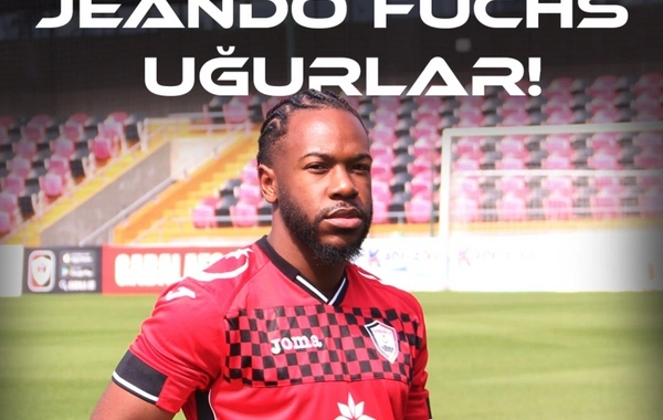 "Qəbələ" kamerunlu futbolçusu ilə yollarını ayırıb