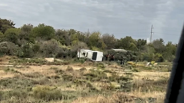 Qaradağda dəhşətli qəza: Əsgərləri daşıyan avtobus aşdı - Video