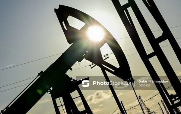 "Brent" markalı neftin qiyməti 90 dolları ötüb