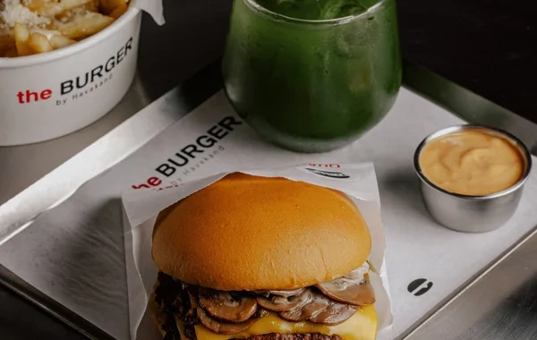 "the Burger" Bakıda fəaliyyətinin ilk ayını qeyd edir - Foto/Video