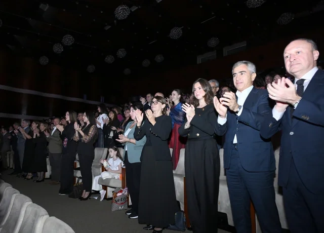 Bakıda "Turandot" tamaşasının premyerası baş tutub - Foto
