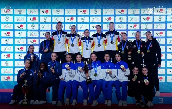Karateçilərimiz Almaniyada Avropa çempionatında doqquz medal qazanıblar